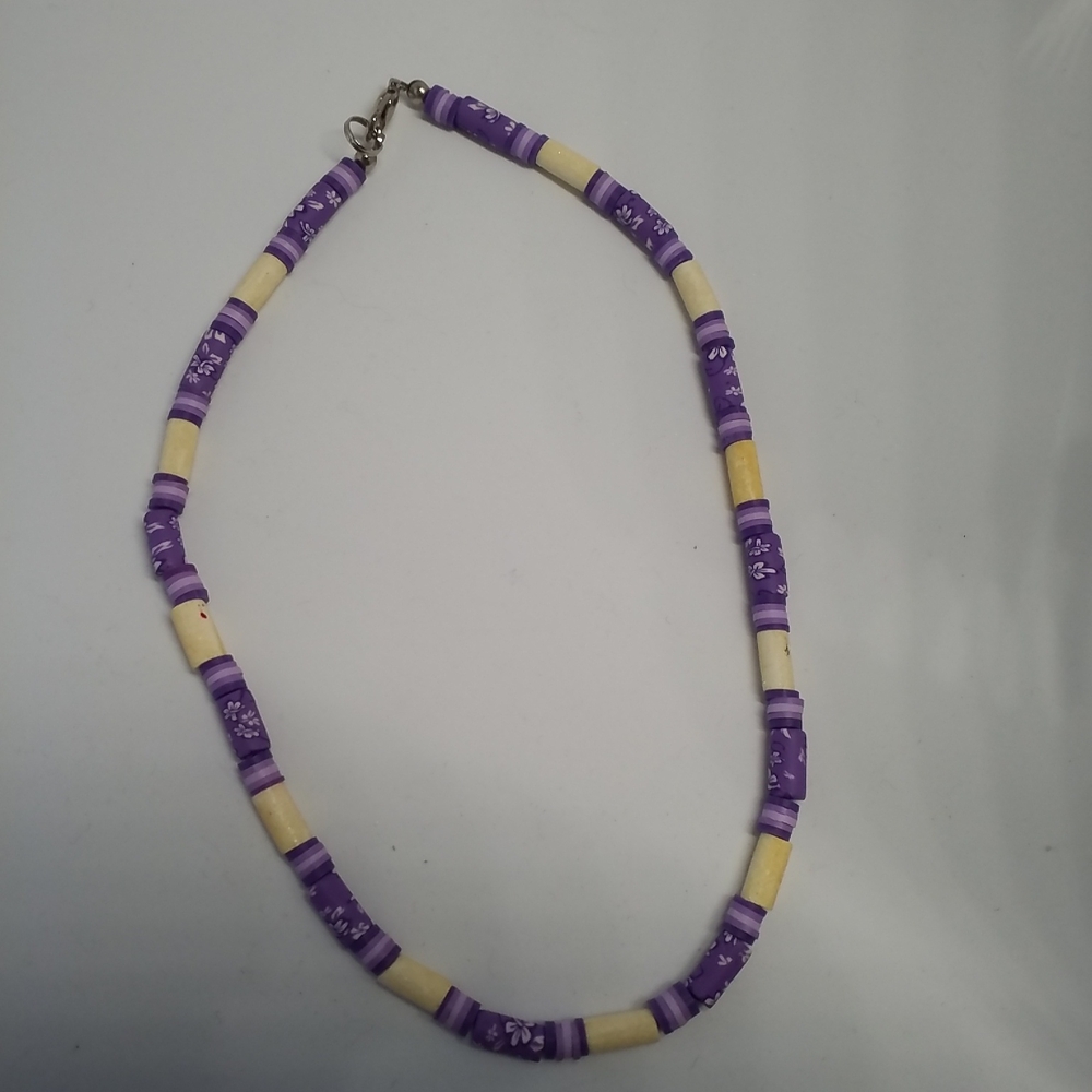 3/$15 CLAIRE'S Necklace Purple Flower Ivory Bead
